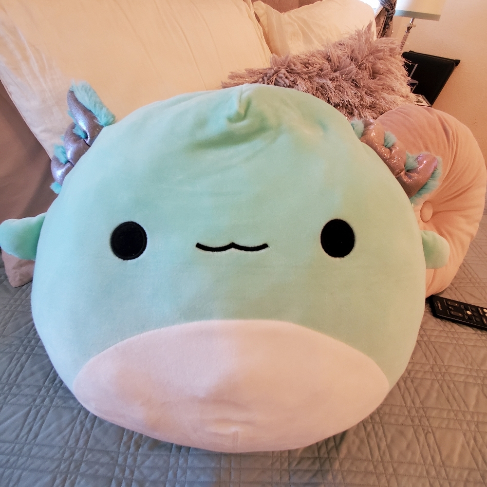 Squishmallows Jumbo Axolotl